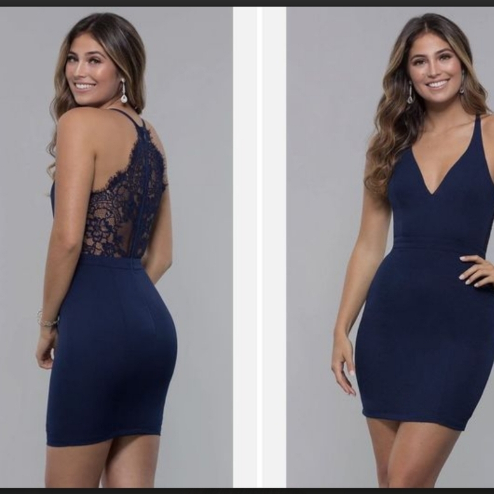 NWT MANIJU Elegant Navy Blue Lace Back Halterneck Dress Med